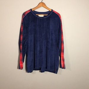 Cuddl Duds Ultra Plush Velvet Fleece Pajama Set